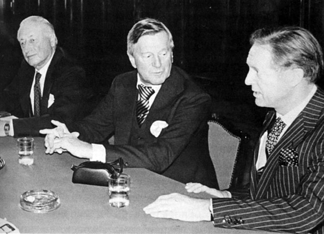 Иллюстрация к книге — Битвы алмазных баронов [Autogen_eBook_id48.jpg]