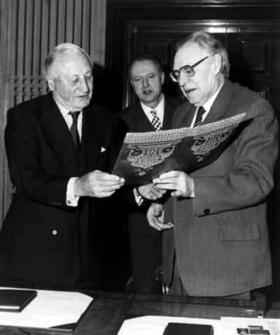 Иллюстрация к книге — Битвы алмазных баронов [Autogen_eBook_id49.jpg]