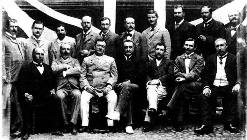 Иллюстрация к книге — Битвы алмазных баронов [Autogen_eBook_id8.jpg]