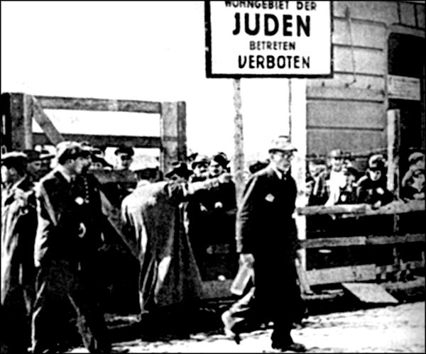 Иллюстрация к книге — "Крестовый поход на Восток". Гитлеровская Европа против России [_2852.jpg]