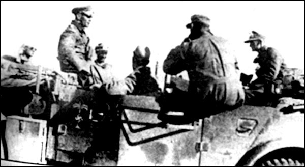 Иллюстрация к книге — "Крестовый поход на Восток". Гитлеровская Европа против России [_293.jpg]