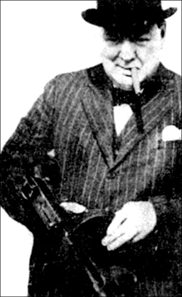 Иллюстрация к книге — &quot;Крестовый поход на Восток&quot;. Гитлеровская Европа против России [_363.jpg]