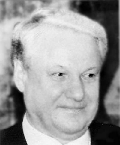 Иллюстрация к книге — Госбесы. Кровавая гэбня и &quot;живой труп&quot; [i_003.jpg]