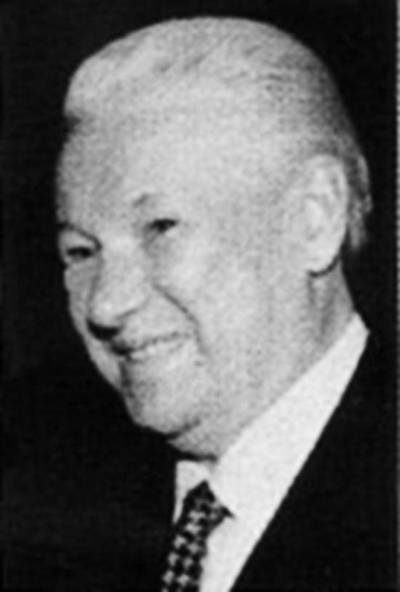 Иллюстрация к книге — Госбесы. Кровавая гэбня и &quot;живой труп&quot; [i_007.jpg]