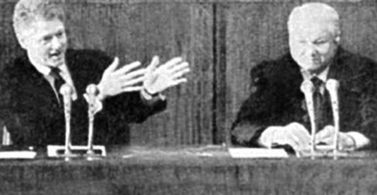 Иллюстрация к книге — Госбесы. Кровавая гэбня и &quot;живой труп&quot; [i_041.jpg]