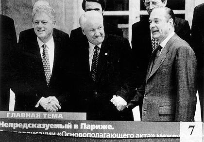 Иллюстрация к книге — Клон Ельцина, или Как разводят народы [i_003.jpg]