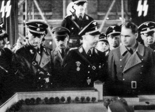 Иллюстрация к книге — Гестапо. Террор без границ [pic_22.jpg]