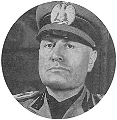 Иллюстрация к книге — Кто заставил Гитлера напасть на Сталина. Роковая ошибка Гитлера [i_017.jpg]