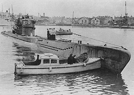 Иллюстрация к книге — Кто заставил Гитлера напасть на Сталина. Роковая ошибка Гитлера [i_023.jpg]