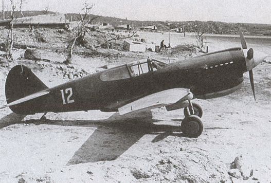 Иллюстрация к книге — Асы над тундрой. Воздушная война в Заполярье. 1941-1944 годы [i_023.jpg]