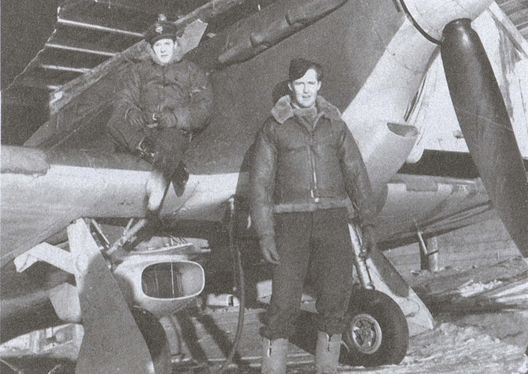 Иллюстрация к книге — Асы над тундрой. Воздушная война в Заполярье. 1941-1944 годы [i_026.jpg]