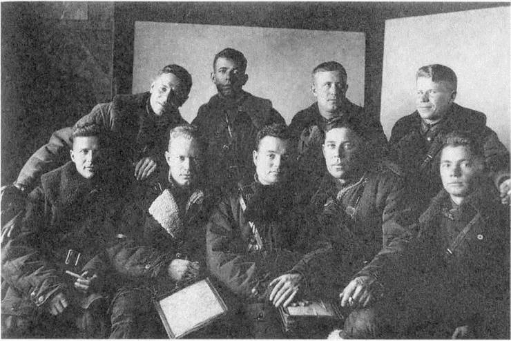 Иллюстрация к книге — Большое небо дальней авиации. Советские дальние бомбардировщики в Великой Отечественной войне. 1941-1945 [i_006.jpg]