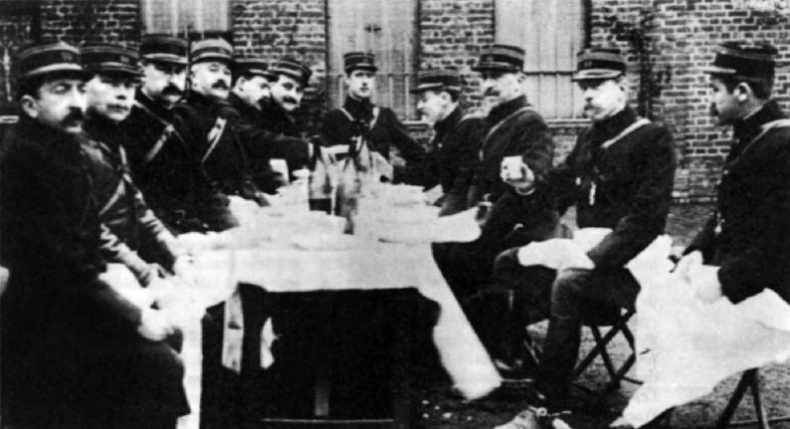 Иллюстрация к книге — Великий де Голль. &quot;Франция - это я!&quot; [vkladka1_img_05.jpg]