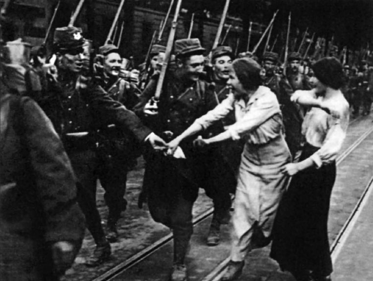 Иллюстрация к книге — Великий де Голль. &quot;Франция - это я!&quot; [vkladka1_img_06.jpg]