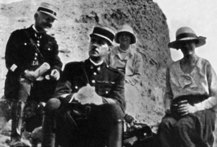 Иллюстрация к книге — Великий де Голль. &quot;Франция - это я!&quot; [vkladka1_img_12.jpg]