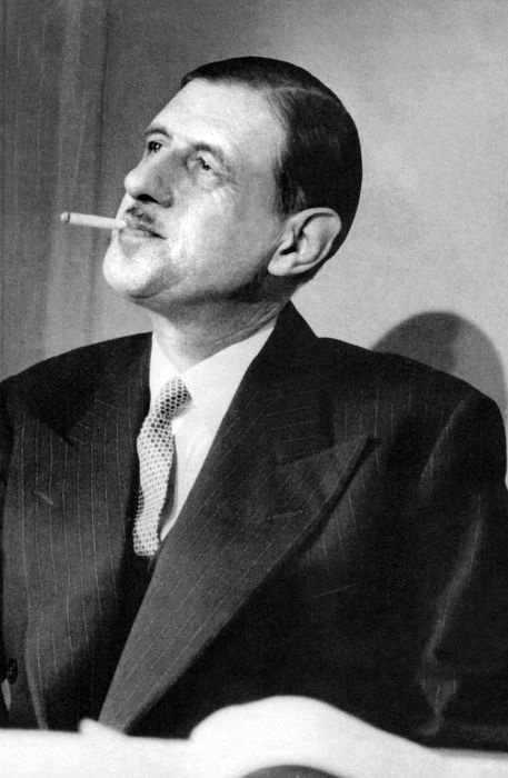 Иллюстрация к книге — Великий де Голль. &quot;Франция - это я!&quot; [vkladka2_img_04.jpg]