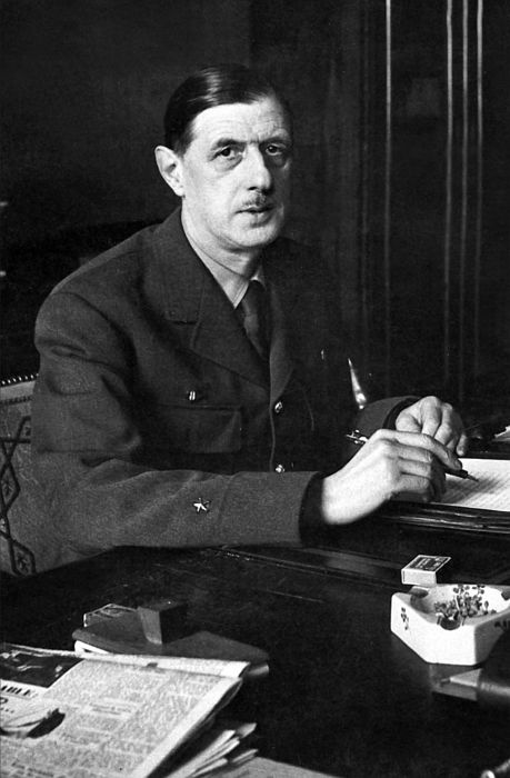 Иллюстрация к книге — Великий де Голль. &quot;Франция - это я!&quot; [vkladka2_img_05.jpg]