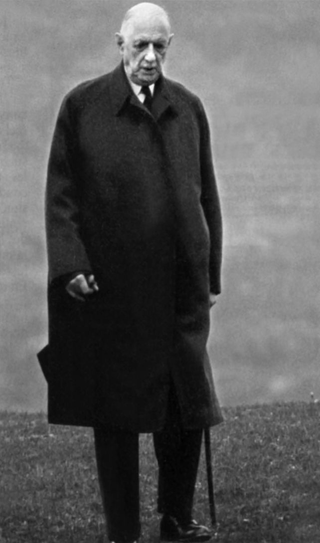 Иллюстрация к книге — Великий де Голль. &quot;Франция - это я!&quot; [vkladka3_img_21.jpg]