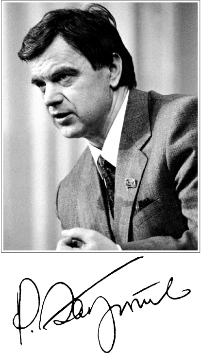 Иллюстрация к книге — Бессилие власти. Путинская Россия [_00.jpg]