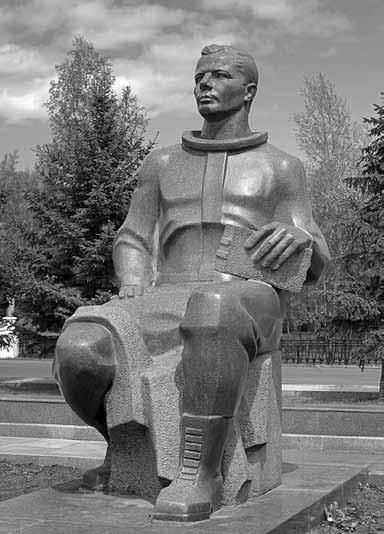 Иллюстрация к книге — Всемирная история в лицах [i_219.jpg]