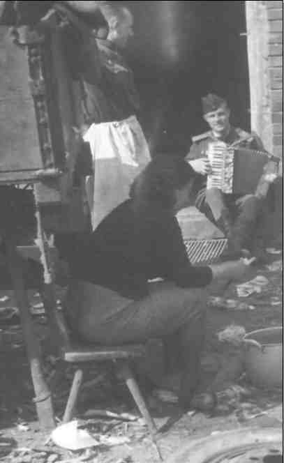 Иллюстрация к книге — За что и с кем мы воевали [pic4.jpg]