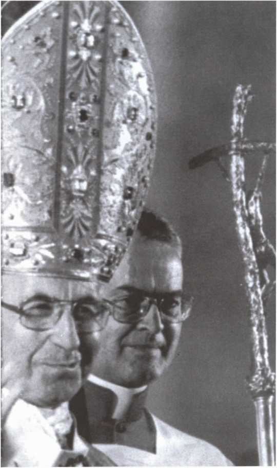 Иллюстрация к книге — Во имя Господа. Кто убил Папу Римского? [i_039.jpg]