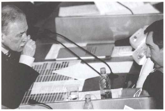 Иллюстрация к книге — Враг народа [i_044.jpg]