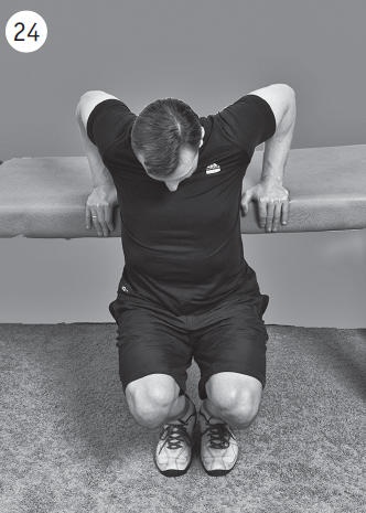 Иллюстрация к книге — Болит шея - что делать [i_034.jpg]