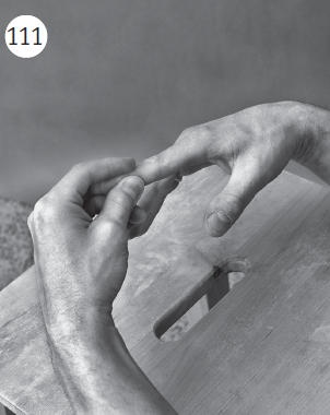 Иллюстрация к книге — Болит шея - что делать [i_130.jpg]