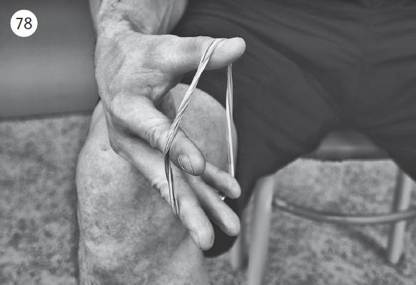 Иллюстрация к книге — Болят руки - что делать [i_086.jpg]