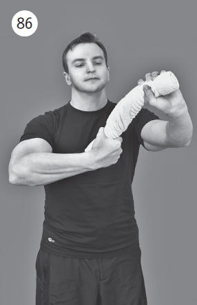 Иллюстрация к книге — Болят руки - что делать [i_094.jpg]