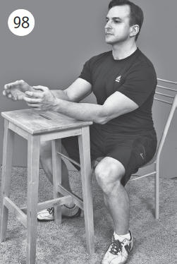 Иллюстрация к книге — Болят руки - что делать [i_108.jpg]