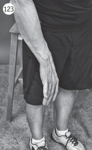 Иллюстрация к книге — Болят руки - что делать [i_133.jpg]