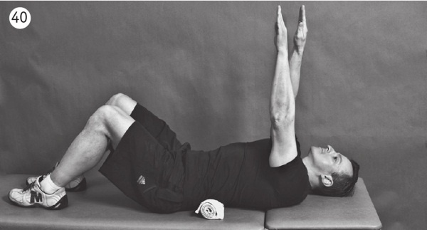 Иллюстрация к книге — Позвоночник без боли. Курс изометрической гимнастики [i_049.jpg]