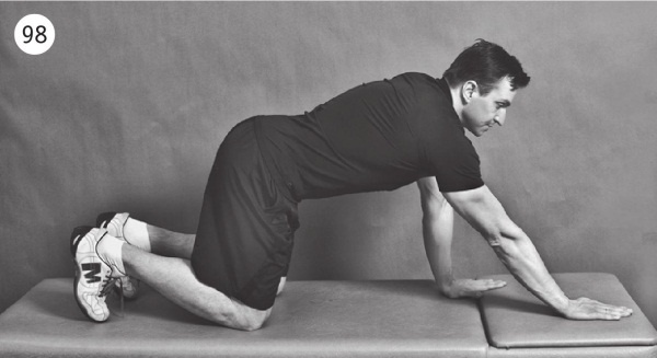 Иллюстрация к книге — Позвоночник без боли. Курс изометрической гимнастики [i_107.jpg]