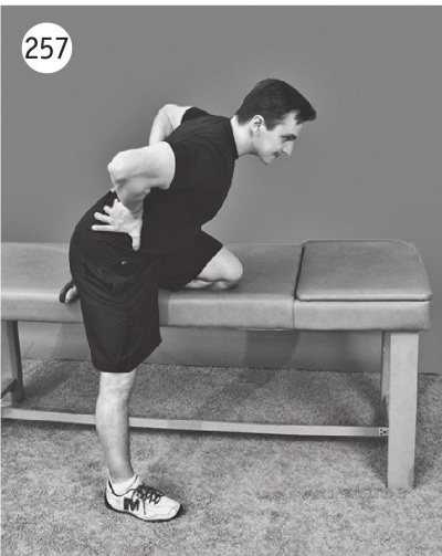 Иллюстрация к книге — Позвоночник без боли. Курс изометрической гимнастики [i_269.jpg]