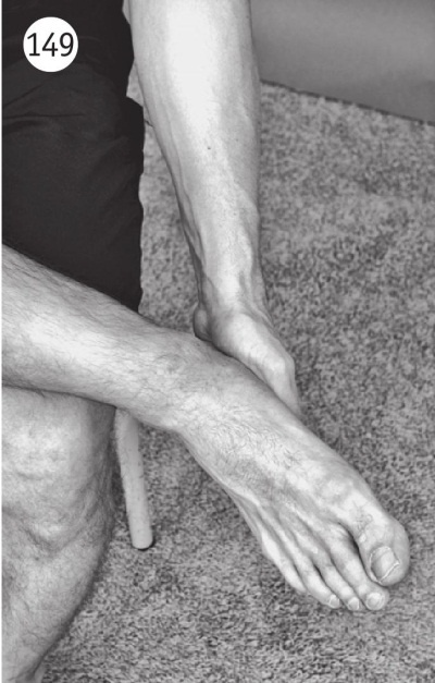 Иллюстрация к книге — Суставы без боли. Курс изометрической гимнастики [i_162.jpg]