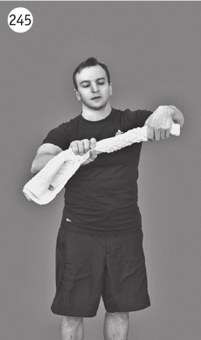 Иллюстрация к книге — Суставы без боли. Курс изометрической гимнастики [i_262.jpg]