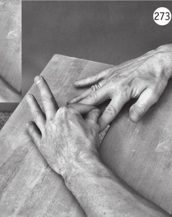 Иллюстрация к книге — Суставы без боли. Курс изометрической гимнастики [i_291.jpg]