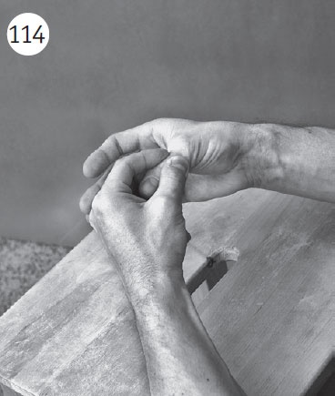 Иллюстрация к книге — Шея без боли. Уникальный изометрический тренинг [i_138.jpg]