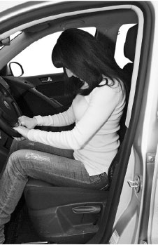 Иллюстрация к книге — Упражнения для позвоночника. Для тех, кто в пути [i_024.jpg]