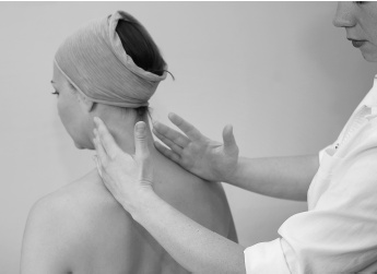 Иллюстрация к книге — Атлас профессионального массажа [i_213.jpg]