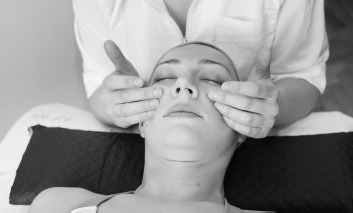 Иллюстрация к книге — Атлас профессионального массажа [i_219.jpg]