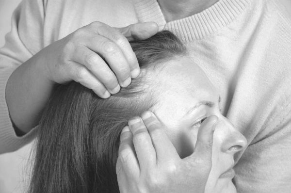 Иллюстрация к книге — Экстренная помощь при травмах, болевых шоках и воспалениях. Опыт работы в чрезвычайных ситуациях [_140f.jpg]