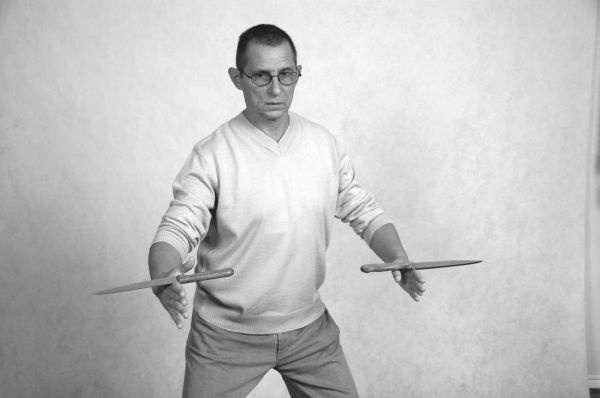 Иллюстрация к книге — Экстренная помощь при травмах, болевых шоках и воспалениях. Опыт работы в чрезвычайных ситуациях [_210_1f.jpg]