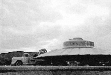 Иллюстрация к книге — Пришельцы государственной важности. Военная тайна [pic_51.jpg]