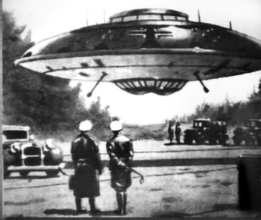 Иллюстрация к книге — Пришельцы государственной важности. Военная тайна [pic_52.jpg]