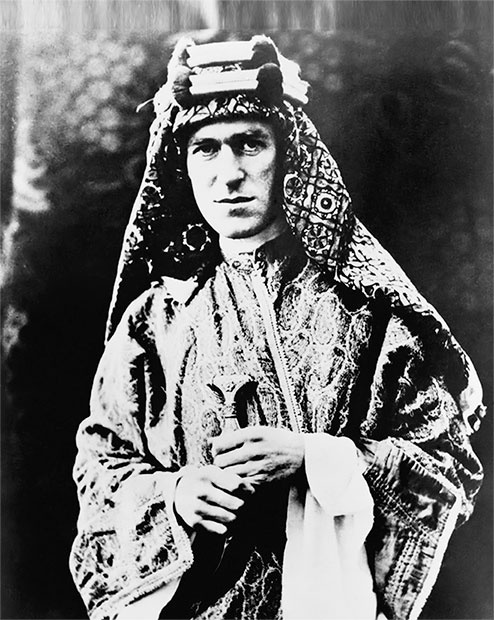 Иллюстрация к книге — Библия моды [i_115.jpg]