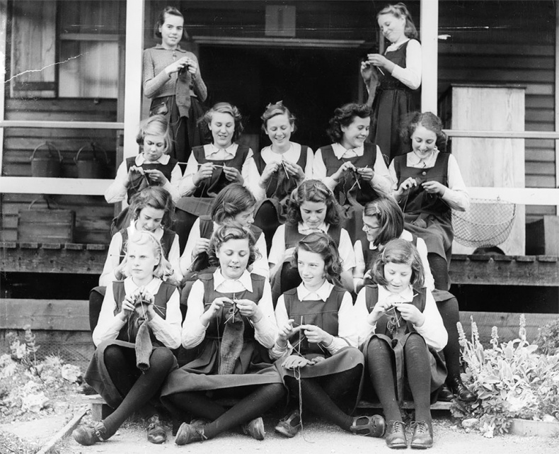 Иллюстрация к книге — Библия моды [i_165.jpg]