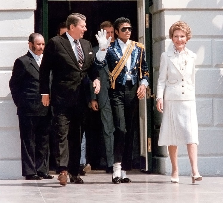 Иллюстрация к книге — Библия моды [i_198.jpg]